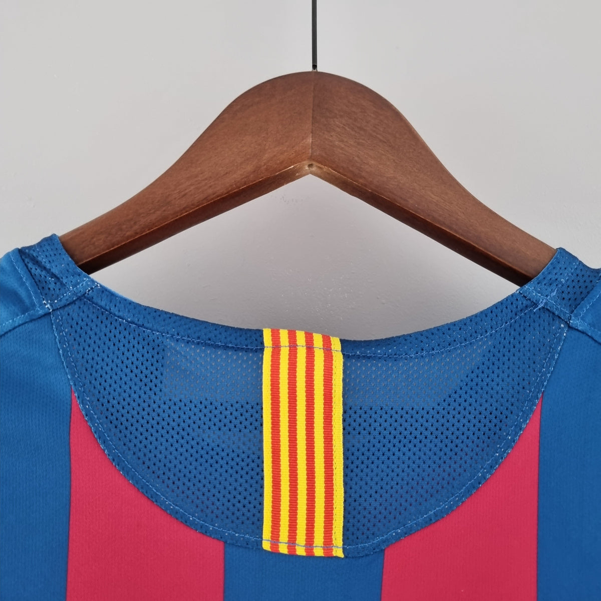 Camiseta Barcelona I 05/06 Hombre (Retro) Manga Larga - Versión Hincha