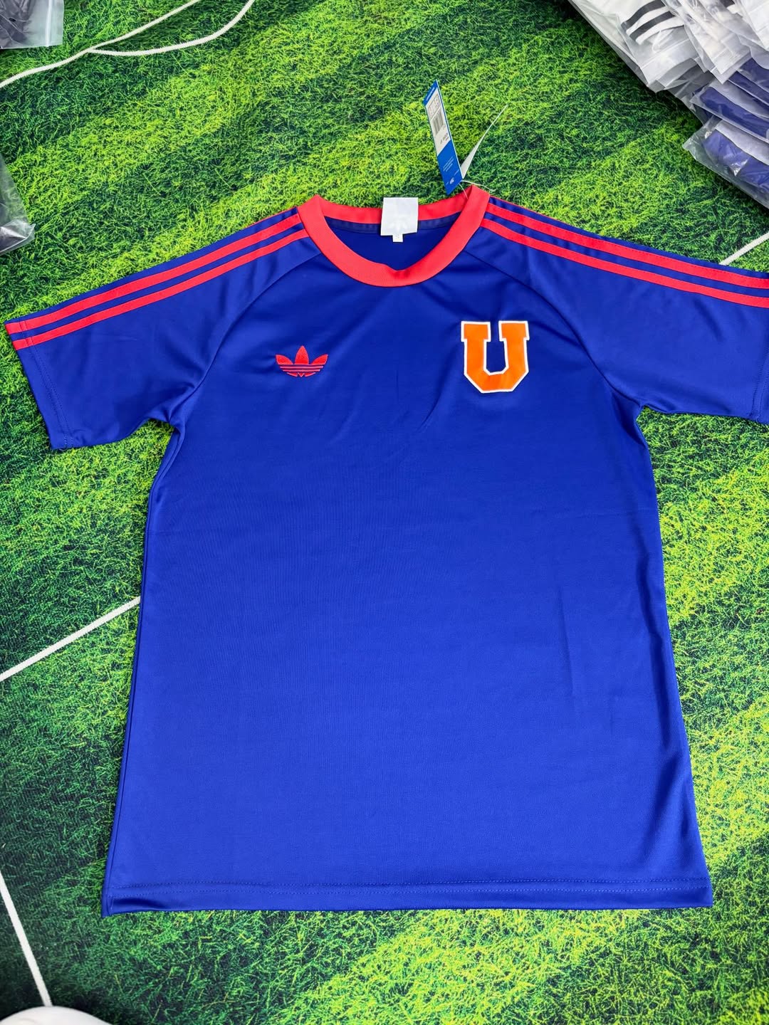 Camiseta Universidad de Chile Edición Especial 2026/27 (Algodón) - Versión Hincha
