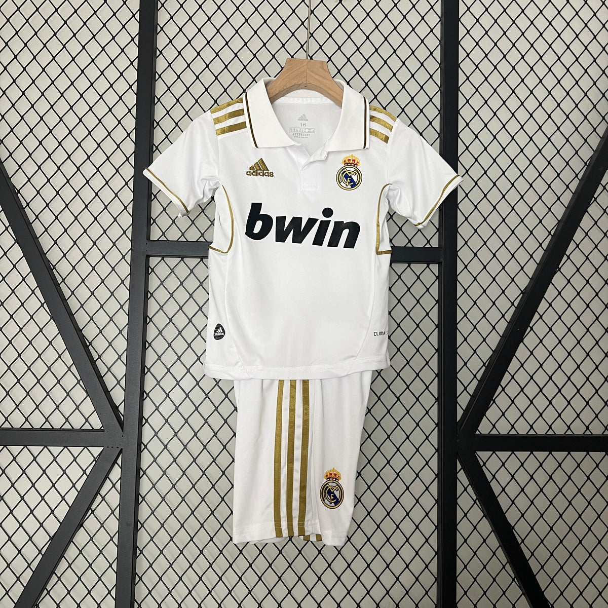 Conjunto Infantil Real Madrid I 11/12 Conjunto Infantil (Retro)