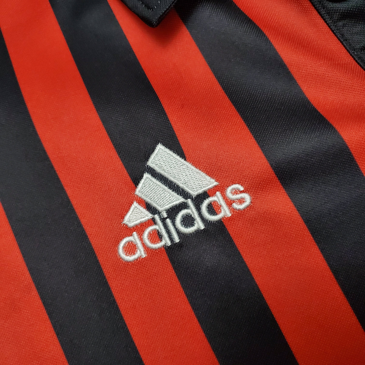Camiseta Milan Xvi 99/00 Hombre (Retro) - Versión Hincha