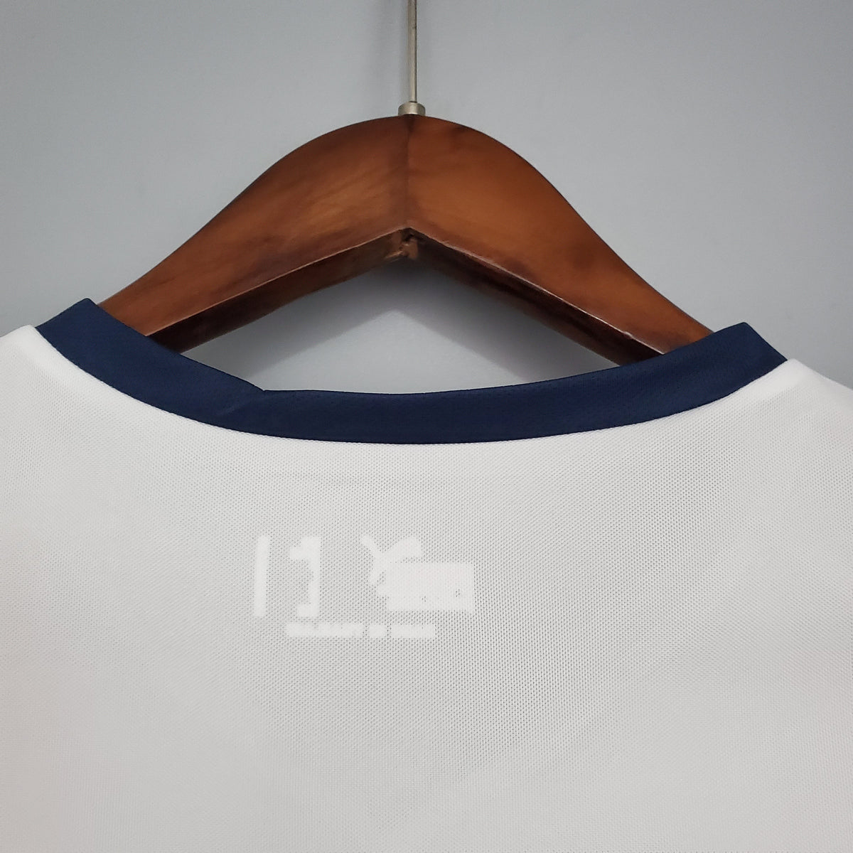Camiseta Tottenham L 08/09 Hombre (Retro) - Versión Hincha