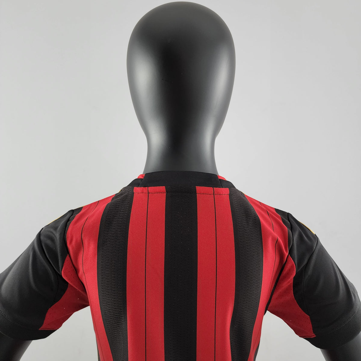 Conjunto Infantil Milan I 14/15 (Retro) Conjunto Infantil