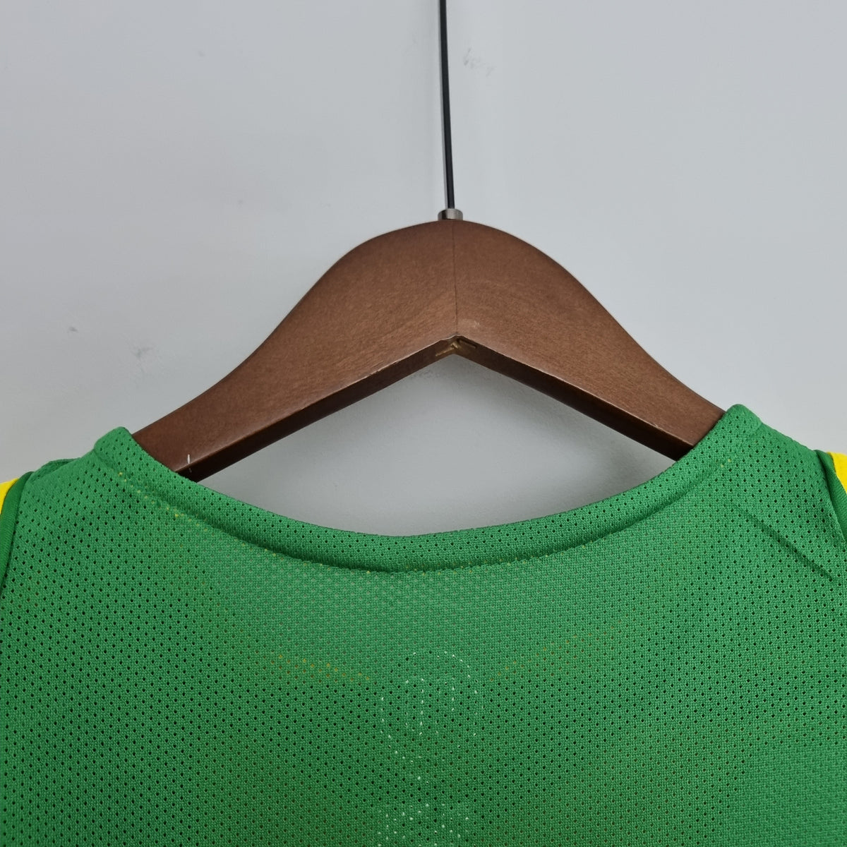 Camiseta Brasil I 04/06 Hombre (Retro) - Versión Hincha