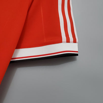 Camiseta Manchester United Local 1983 Hombre (Retro) - Versión Hincha