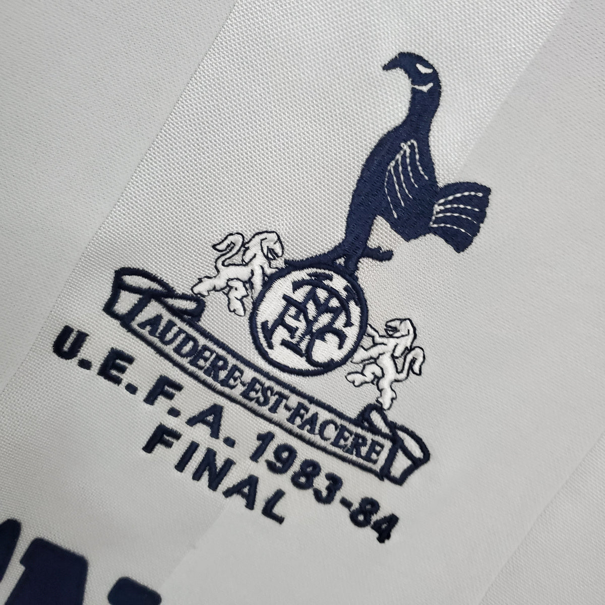 Camiseta Tottenham L 83/84 Hombre (Retro) - Versión Hincha