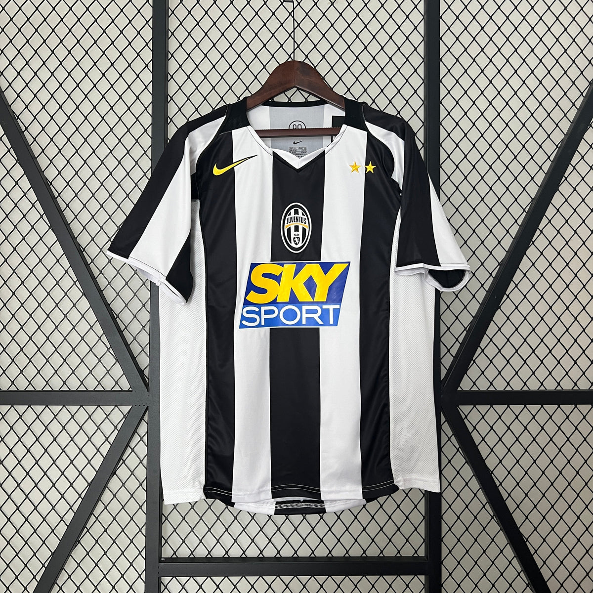 Camiseta Juventus I 04/05 Hombre (Retro) - Versión Hincha