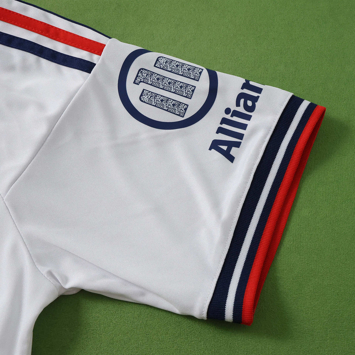 Camiseta Visitante Bayern Munich 2026/27 - Versión Hincha