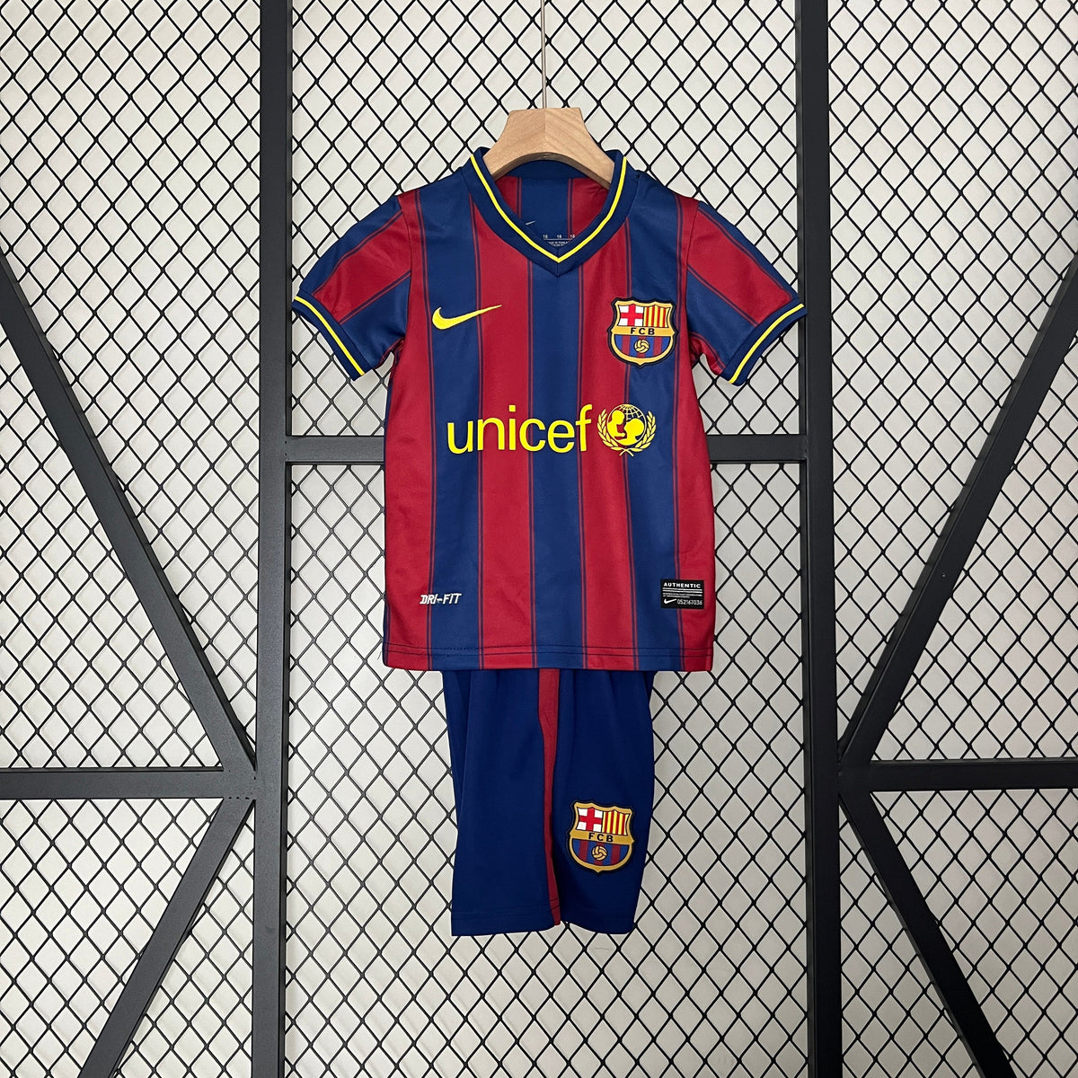 Conjunto Infantil Barcelona I 09/10 Conjunto Infantil (Retro)