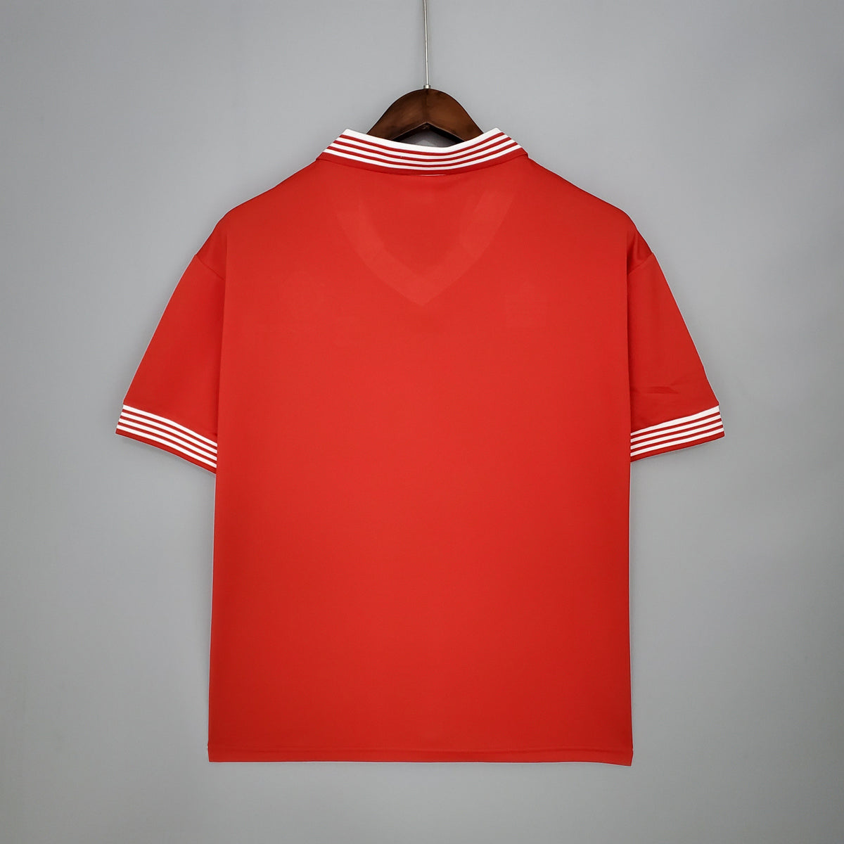 Camiseta Manchester United Local 1977 Hombre (Retro) - Versión Hincha