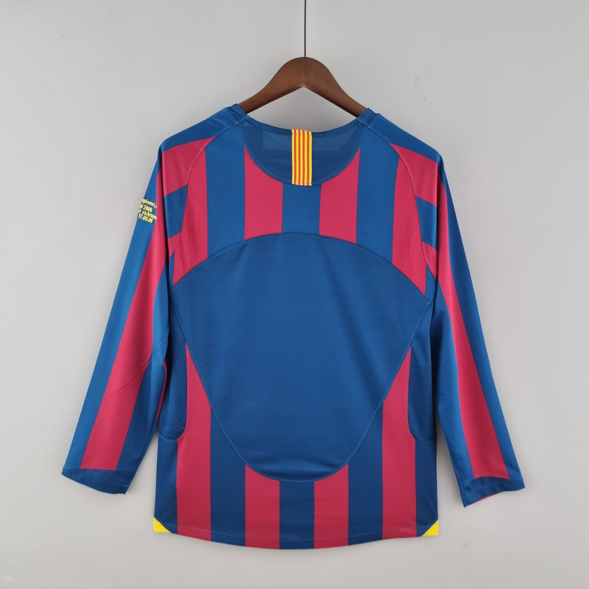 Camiseta Barcelona I 05/06 Hombre (Retro) Manga Larga - Versión Hincha