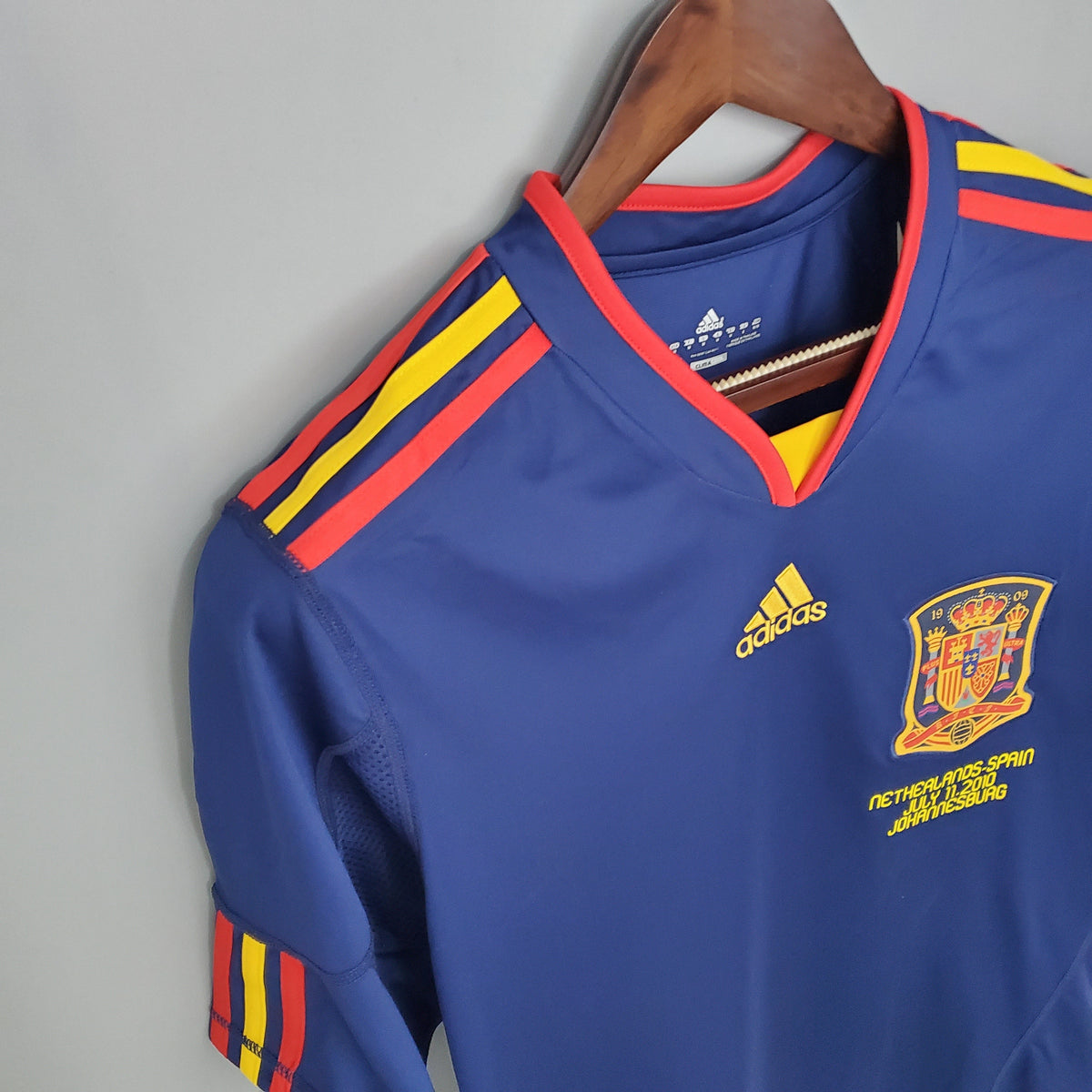 Camiseta España Mundial Local 2010 Hombre (Retro) Manga Larga - Versión Hincha