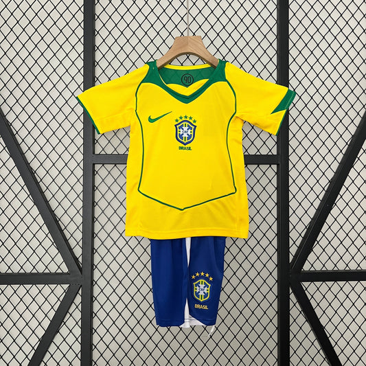 Conjunto Infantil Brasil Local 2004 Conjunto Infantil (Retro)