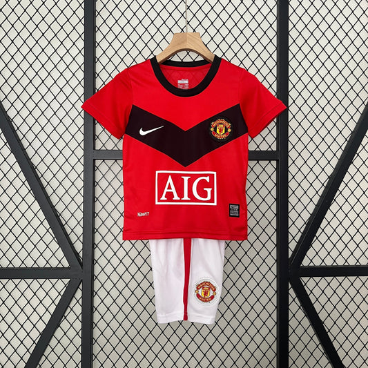 Conjunto Infantil Manchester United I 09/10 Conjunto Infantil (Retro)