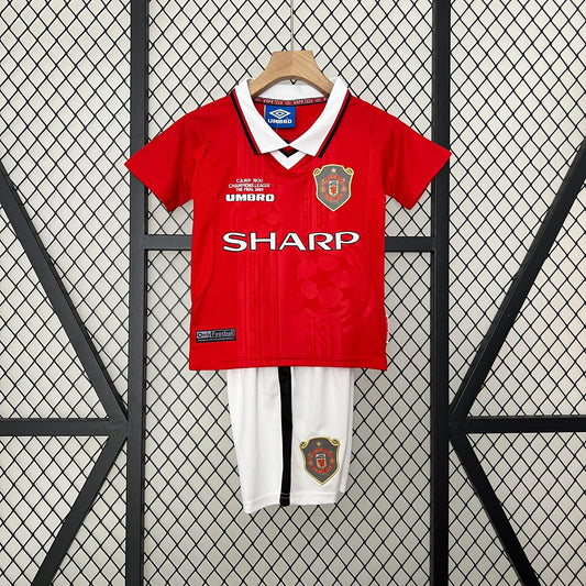 Conjunto Infantil Manchester United I 99/00 Conjunto Infantil (Retro)