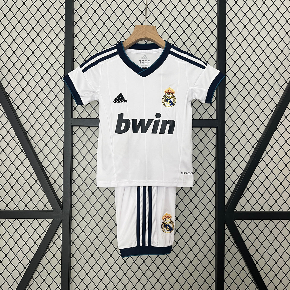 Conjunto Infantil Real Madrid I 12/13 Conjunto Infantil (Retro)