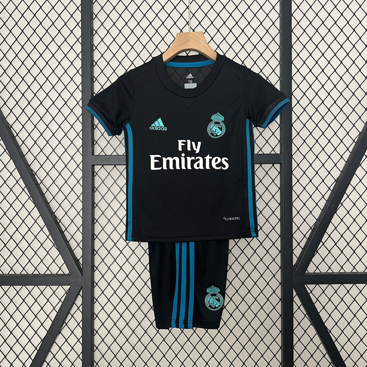 Conjunto Infantil Real Madrid Ii 17/18 Conjunto Infantil (Retro)