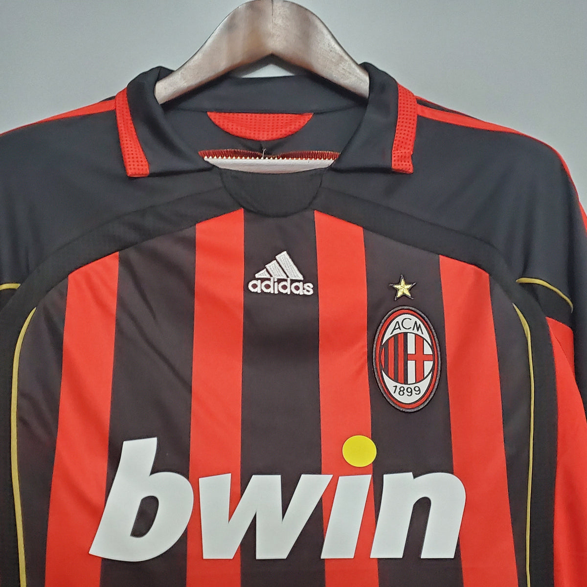 Camiseta Milan V 06/07 Hombre (Retro) - Versión Hincha