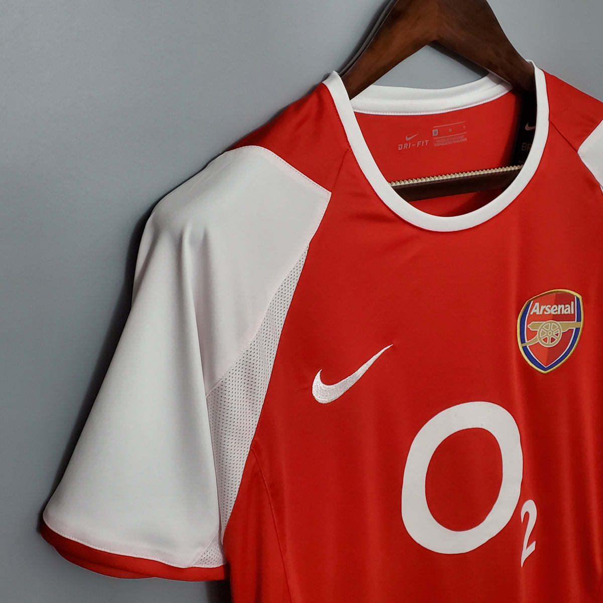 Camiseta Arsenal 02/04 I Hombre (Retro) - Versión Hincha