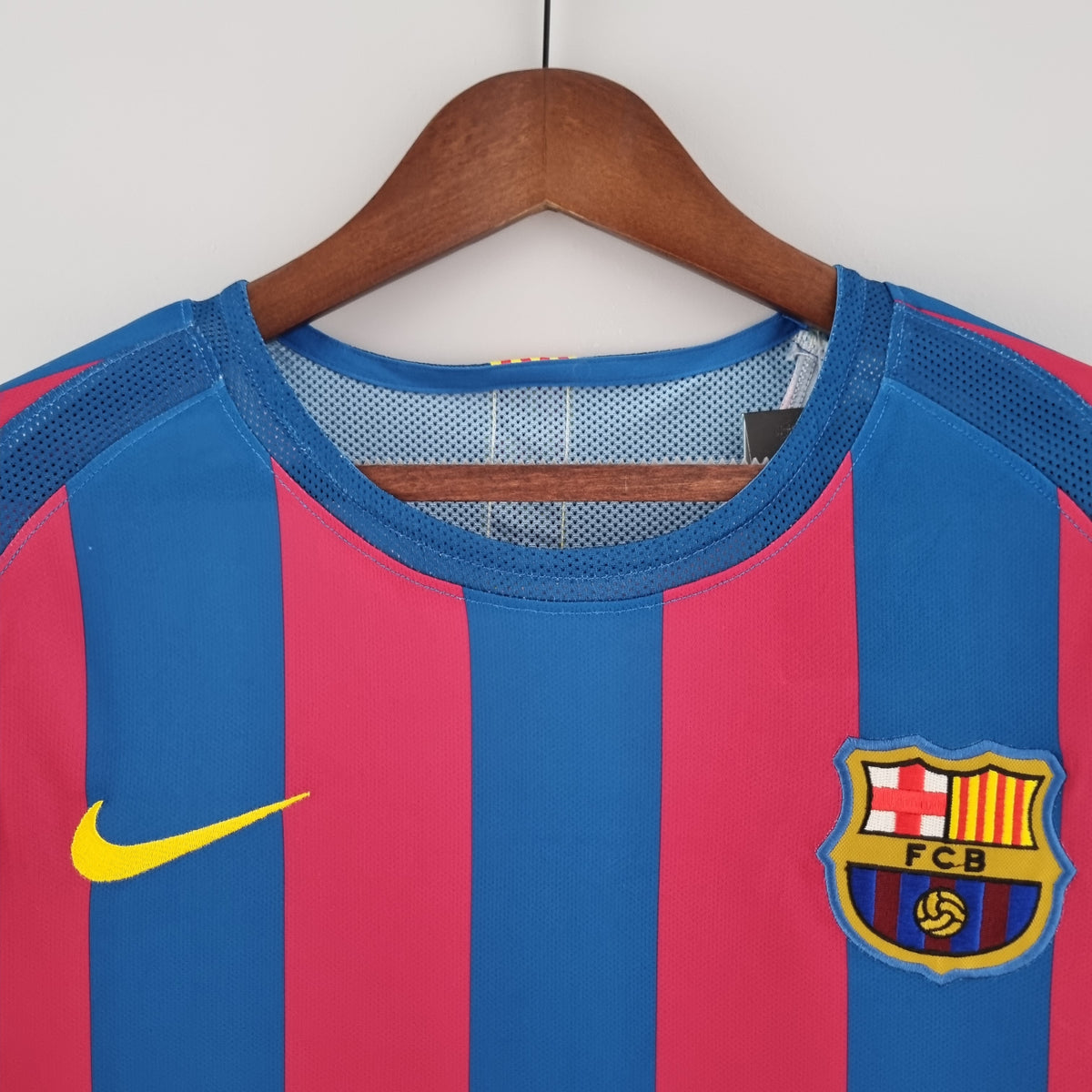 Camiseta Barcelona I 05/06 Hombre (Retro) Manga Larga - Versión Hincha