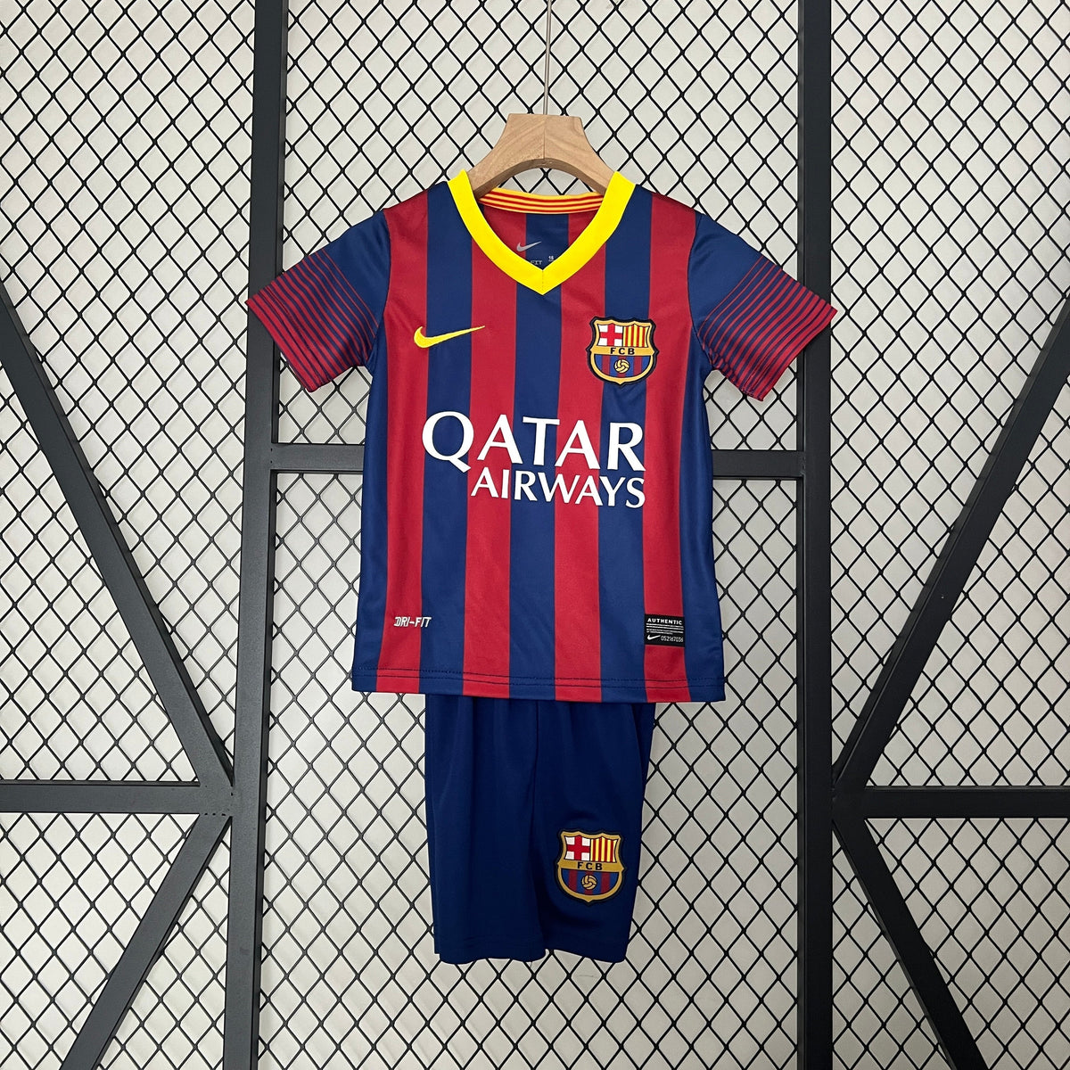 Conjunto Infantil Barcelona I 13/14 Conjunto Infantil (Retro)