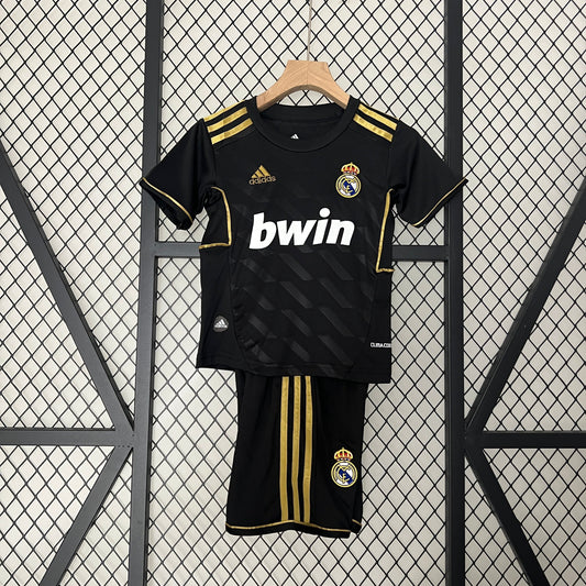 Conjunto Infantil Real Madrid Ii 11/12 Conjunto Infantil (Retro)