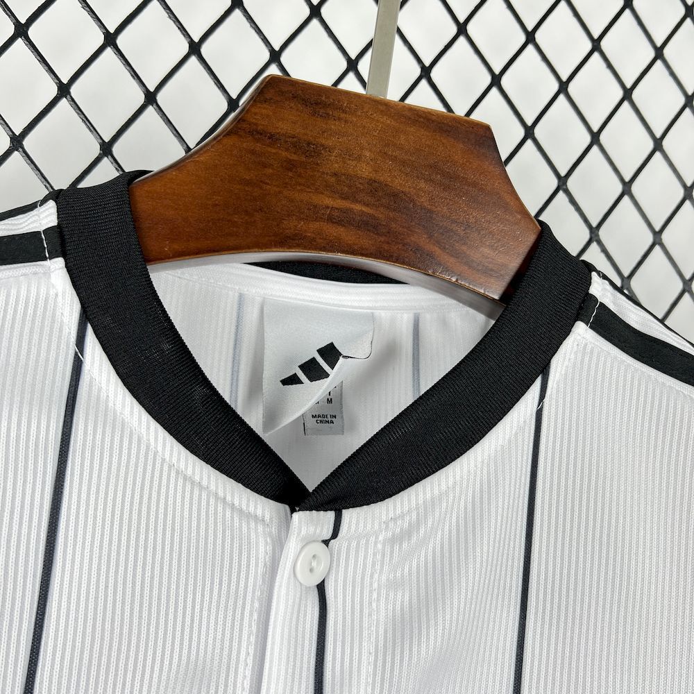 Camiseta Colo-Colo Edición Béisbol 2025/26 - Versión Hincha