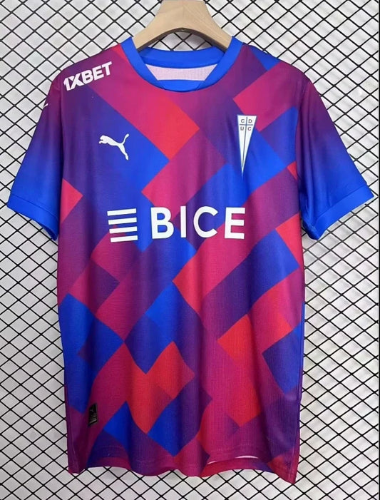 Camiseta Universidad Católica Edición Especial Visitante 2025/26 - Versión Hincha