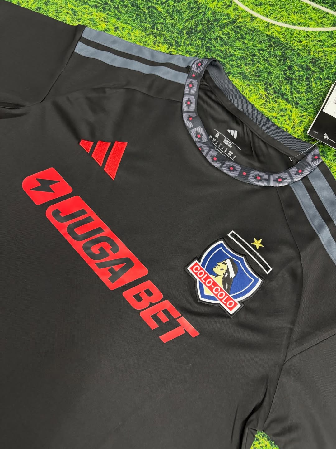 Camiseta Colo-Colo Visitante 2026/27 - Versión Hincha