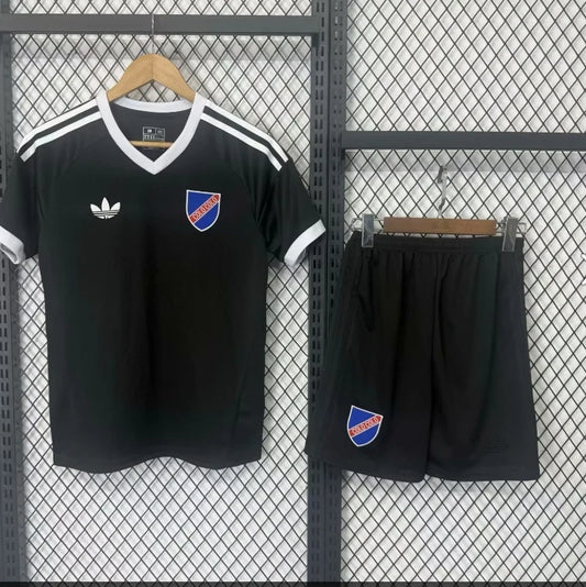 Conjunto Infantil Colo-Colo Centenario Visitante 2025/26 Conjunto Infantil