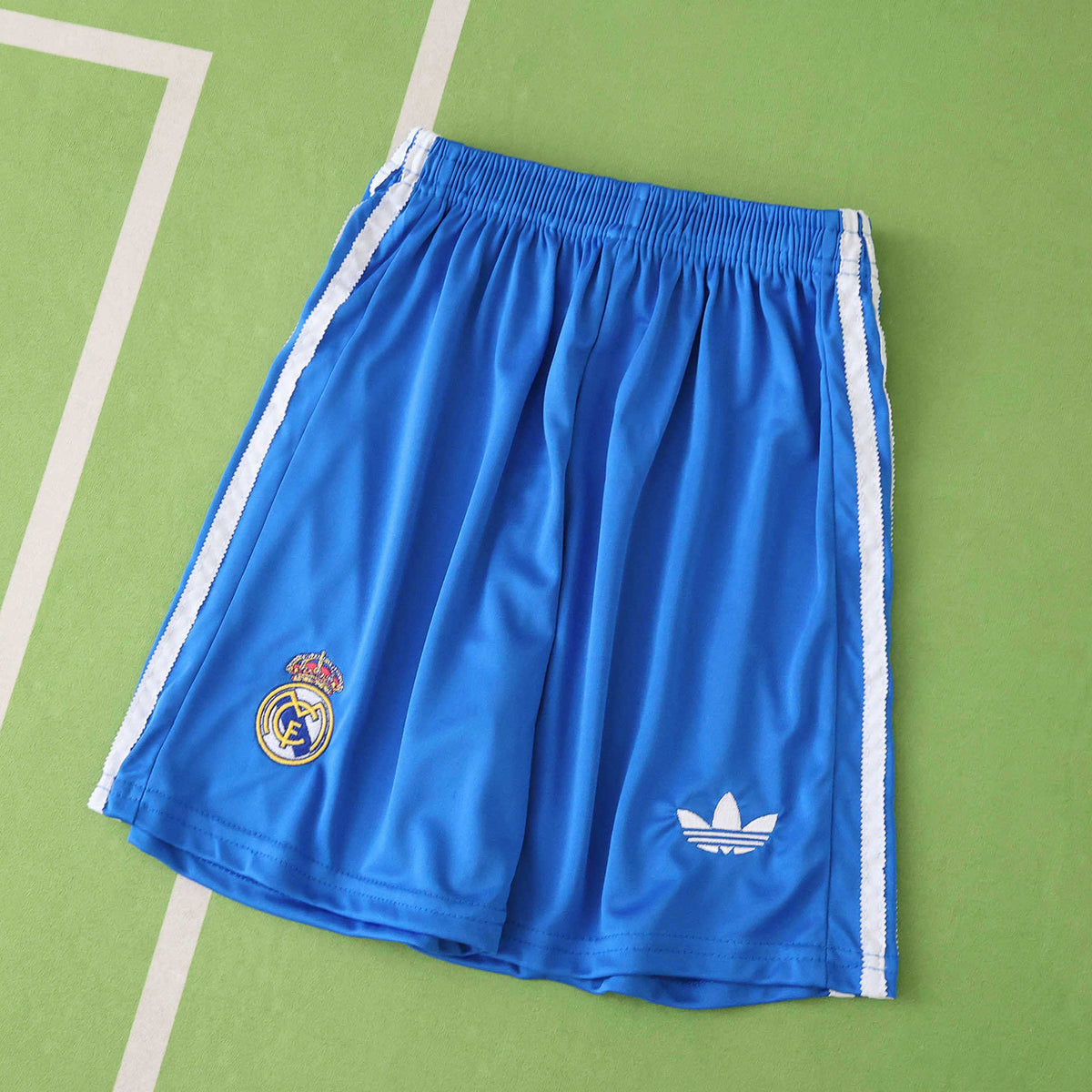 Conjunto Infantil Real Madrid Tercera 2025/26